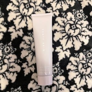 TOTAL CLEANS'R MAKEUP-REMOVING CLEANSER